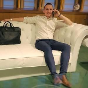 Meet your Posher, Konstantin